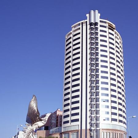 Hongyi Hotel Ухань Екстер'єр фото